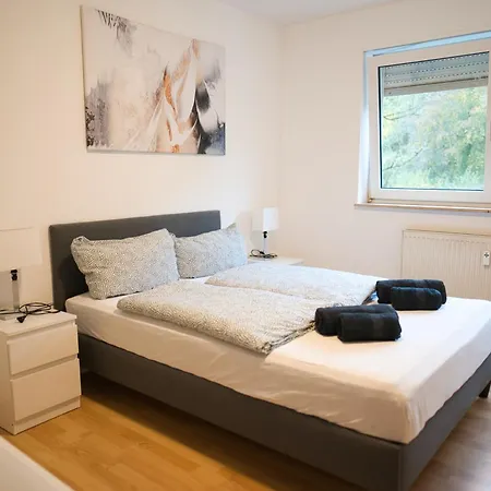 Modern Und Gemuetlich, Ferienwohnung Mit Balkon Und Netflix In Wehome Komfort Apartment Leimen (Baden)