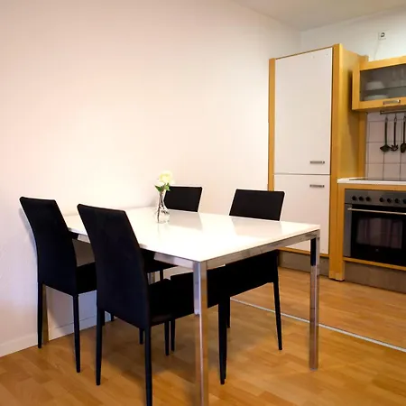 Modern Und Gemuetlich, Ferienwohnung Mit Balkon Und Netflix In Wehome Komfort Apartment Leimen (Baden)