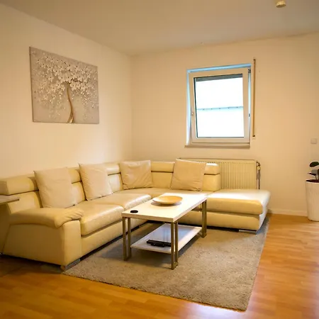 Modern Und Gemuetlich, Mit Balkon Und Netflix In Wehome Komfort Lejlighed